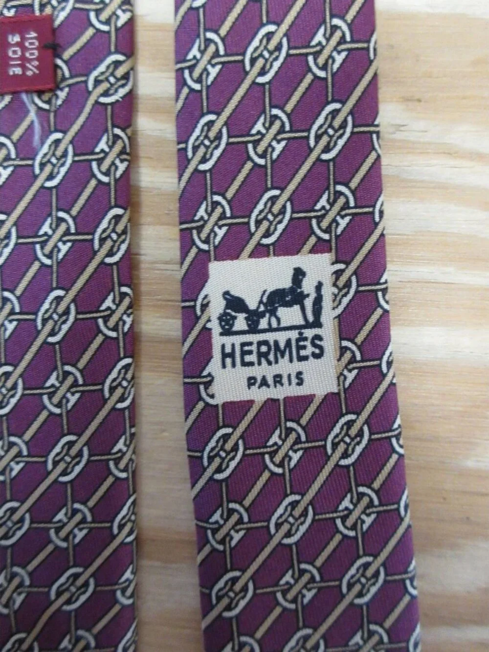 VINTAGE Hermes Neck Tie Red Silk Equestrian Chain Link 802 MA